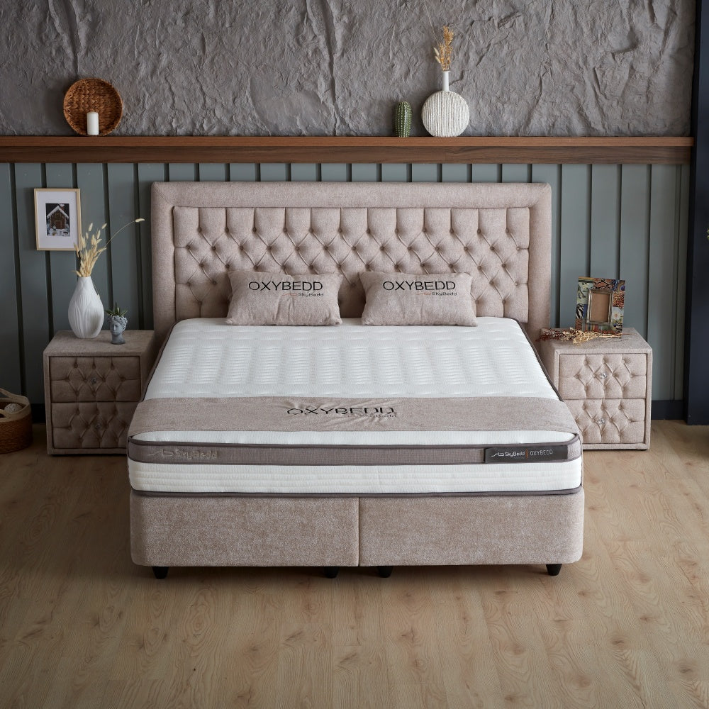 Boxspringbett / Stauraumbett  "Oxybedd" Skybedd Beige mit Matratze und integriertem Stauraum