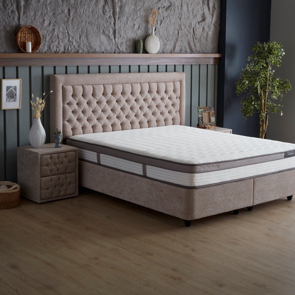 Boxspringbett / Stauraumbett  "Oxybedd" Skybedd Beige mit Matratze und integriertem Stauraum